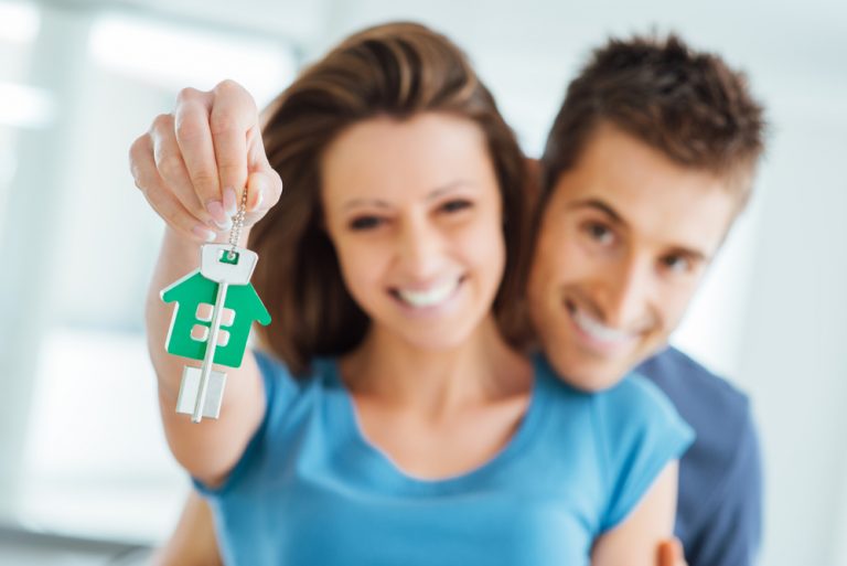Read more about the article How To Not Go Broke When Buying a House On Your 20s